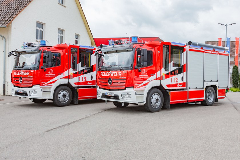 http://ziegler.tcis.de/mediadatabase/news/2022/vehicle_deliveries_2022/news_vehicle_deliveries_202205/news_vehicle_delivery_hlf10_schwaigern_20220513/hlf10-schwaigern-svl-gruppenbild-web.jpg